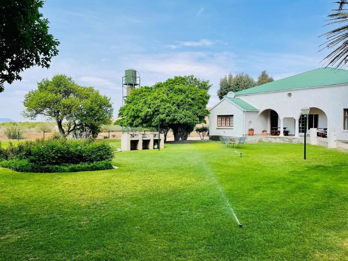 Villa Travalia Guest Farm Nelspoort Exterior foto